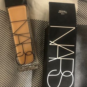 NARS Natural Radiant Long wear Foundation